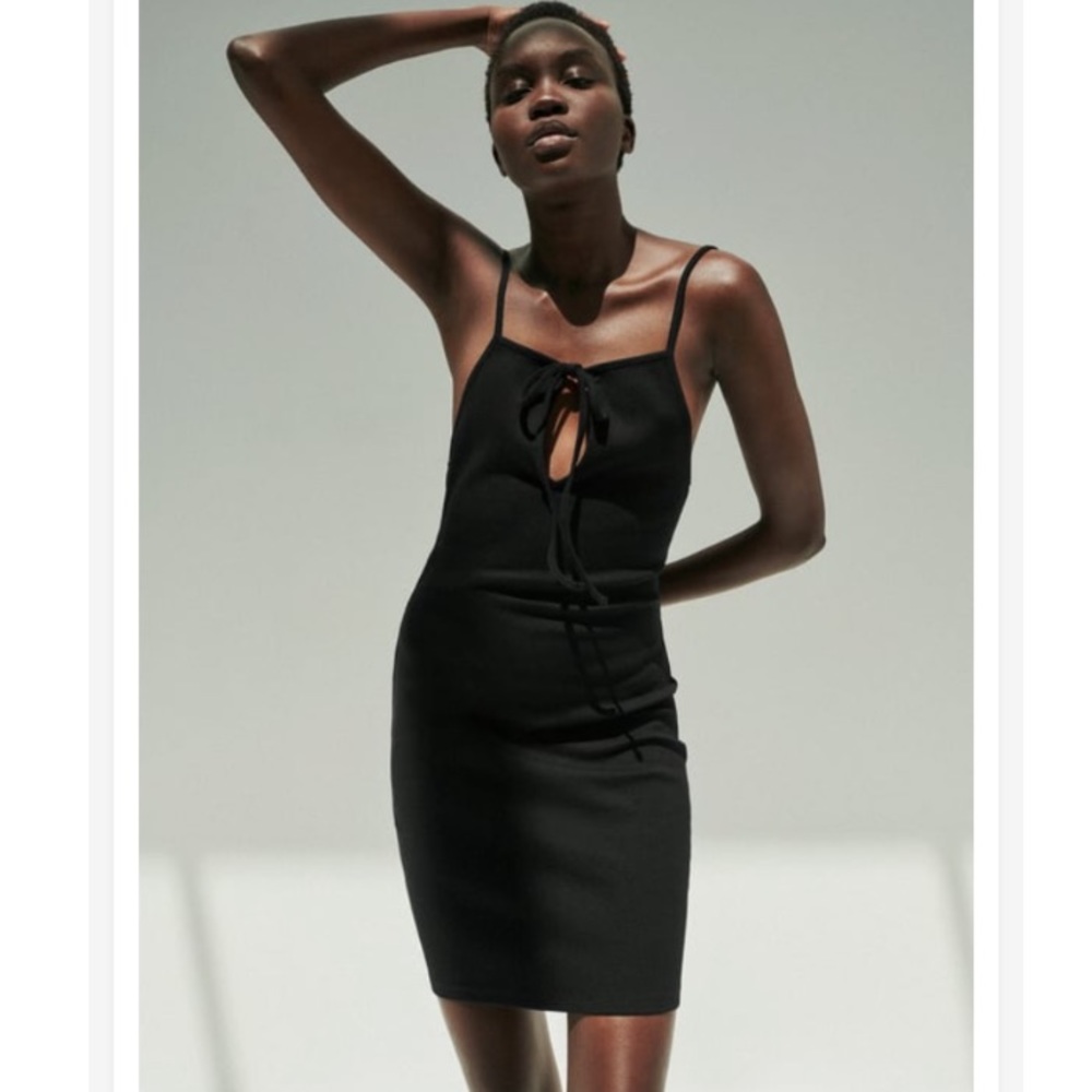 ZARA Ribbed Dress With Cutout Detail - Picture 1 of 4